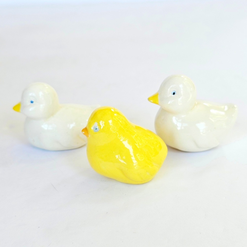 Vintage Ceramic Duck Chick Figurines Yellow White Easter Farmhouse Decor Set 3